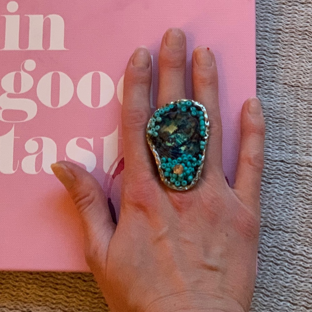 Fun oversized ring